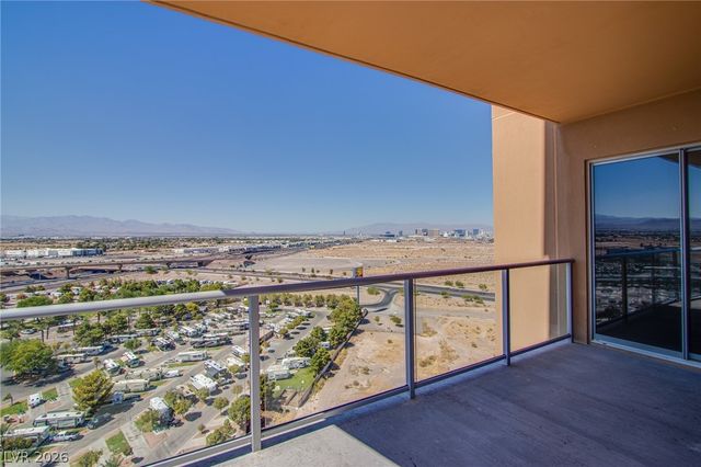 8255 Las Vegas Boulevard 1702, Las Vegas, NV 89123