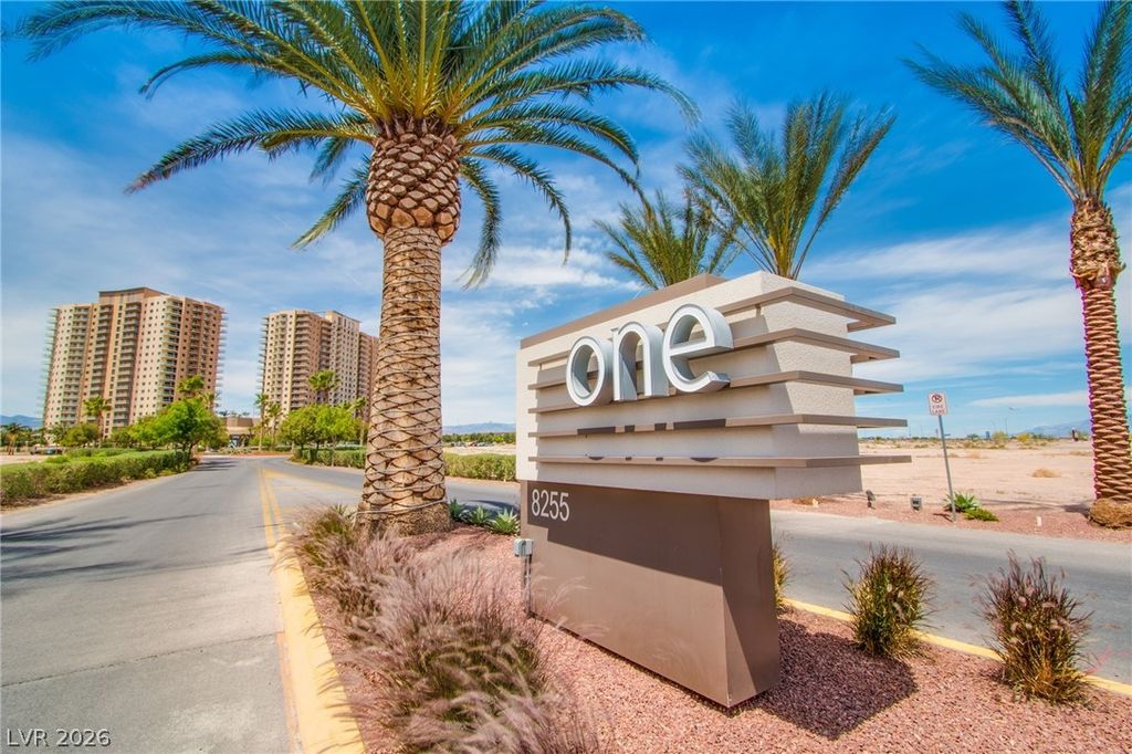 8255 Las Vegas Boulevard 1702, Las Vegas, NV 89123