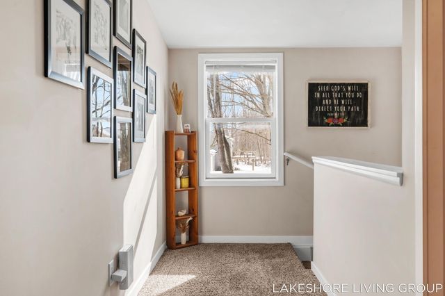 112 E 40th Street, Holland City, MI 49423