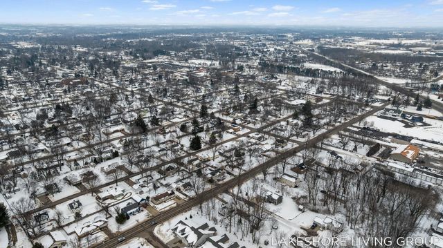 112 E 40th Street, Holland City, MI 49423