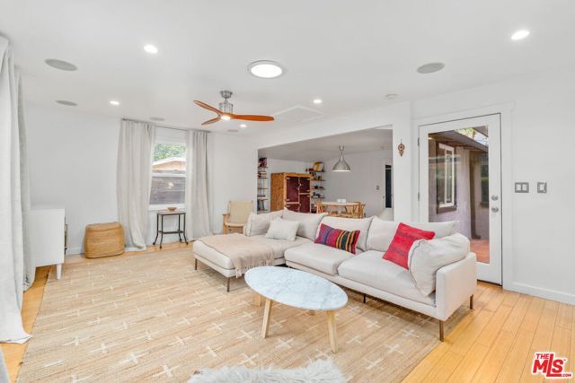 4511 Brunswick Avenue, Los Angeles, CA 90039
