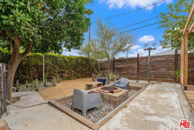 4511 Brunswick Avenue, Los Angeles, CA 90039