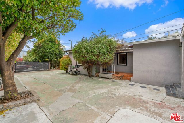 4511 Brunswick Avenue, Los Angeles, CA 90039