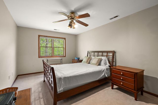 144 Westchester Lane, Valparaiso, IN 46385