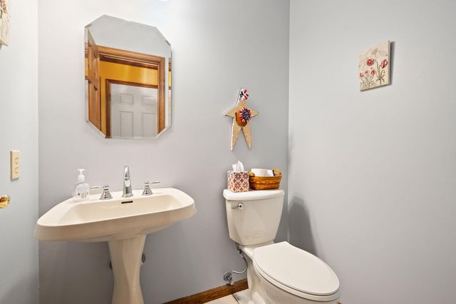 144 Westchester Lane, Valparaiso, IN 46385
