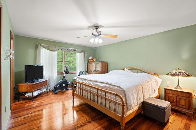 144 Westchester Lane, Valparaiso, IN 46385