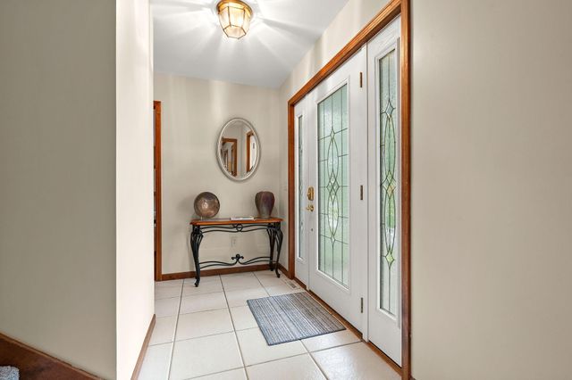 144 Westchester Lane, Valparaiso, IN 46385