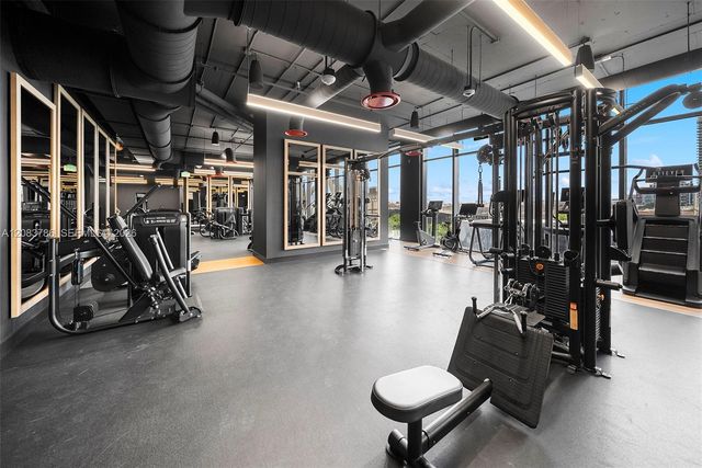 20 NE 11 Street 5204, Miami Beach, FL 33139