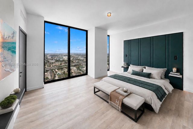 20 NE 11 Street 5204, Miami Beach, FL 33139