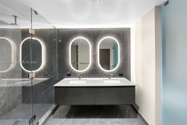 20 NE 11 Street 5204, Miami Beach, FL 33139