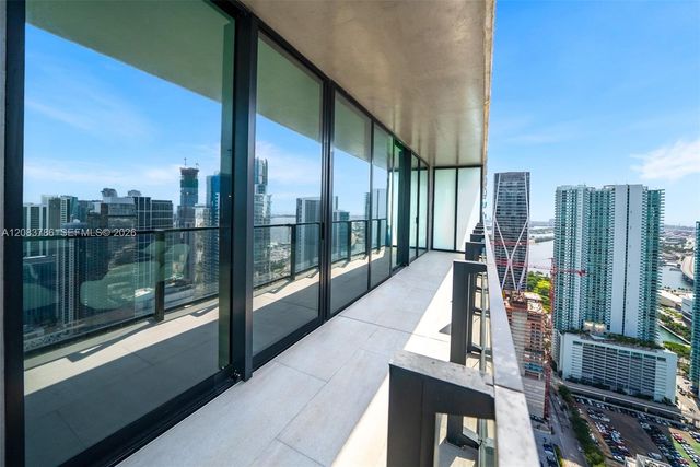 20 NE 11 Street 5204, Miami Beach, FL 33139