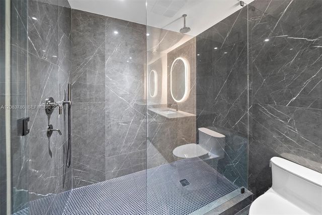 20 NE 11 Street 5204, Miami Beach, FL 33139