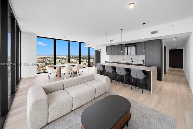 20 NE 11 Street 5204, Miami Beach, FL 33139