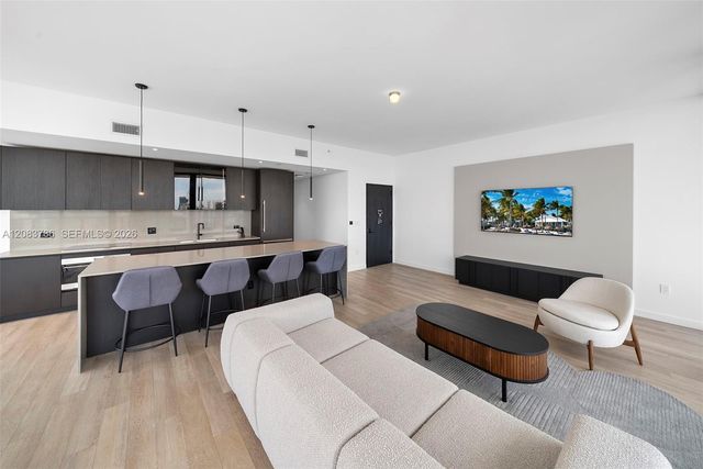 20 NE 11 Street 5204, Miami Beach, FL 33139