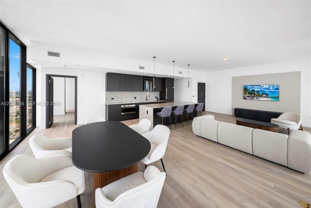 20 NE 11 Street 5204, Miami Beach, FL 33139
