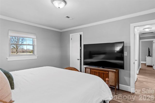 2432 Holcomb Road, Yadkinville, NC 27055