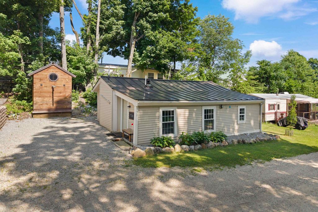 194 Buckley Rd Unit 130, Weare, NH 03281