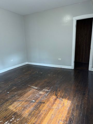 8411 S Elizabeth Street, Chicago, IL 60620