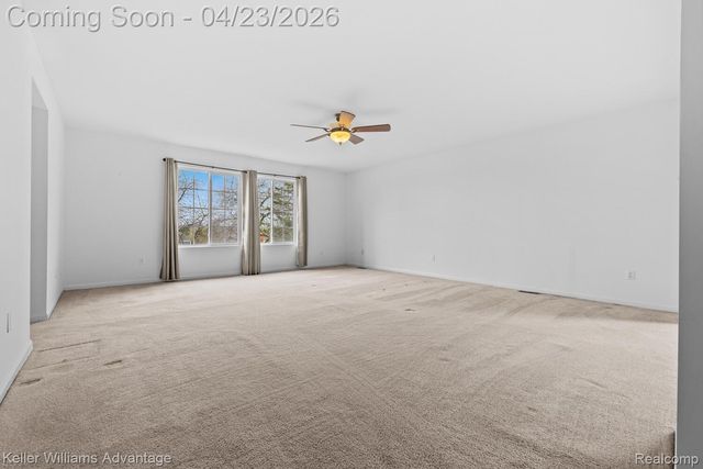 4100 Norwich Court, Oakland Charter Township, MI 48306