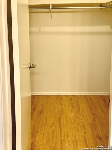 8803 Timber Cross, San Antonio, TX 78250