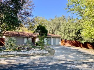 8803 Timber Cross, San Antonio, TX 78250