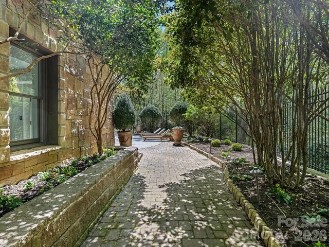 9505 Greyson Ridge Drive, Charlotte, NC 28277