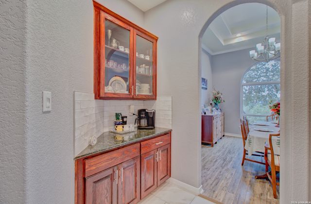 2110 WINDING VW, San Antonio, TX 78260
