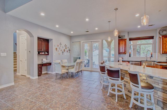 2110 WINDING VW, San Antonio, TX 78260