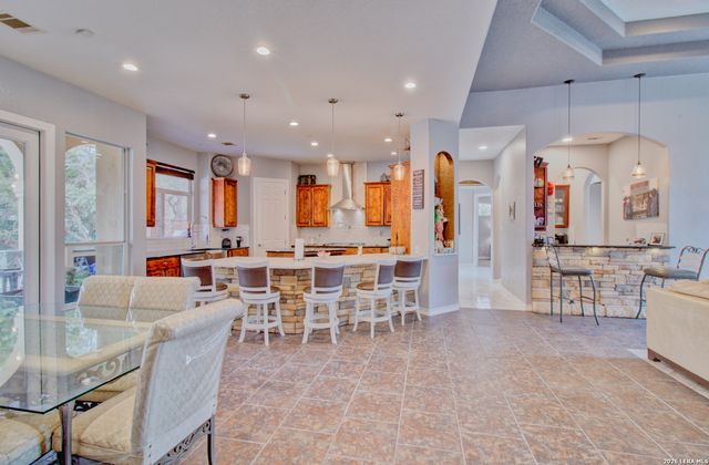 2110 WINDING VW, San Antonio, TX 78260