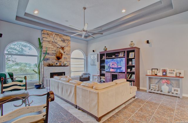 2110 WINDING VW, San Antonio, TX 78260
