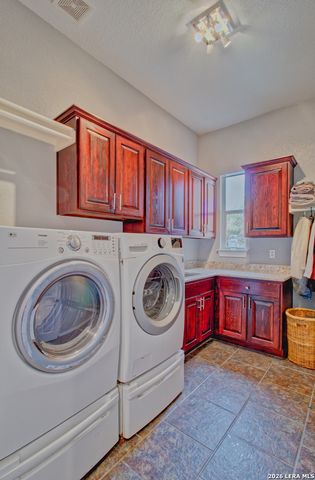 2110 WINDING VW, San Antonio, TX 78260