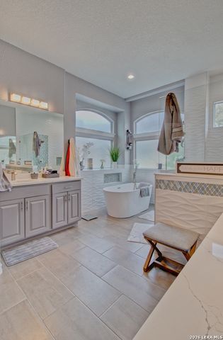 2110 WINDING VW, San Antonio, TX 78260