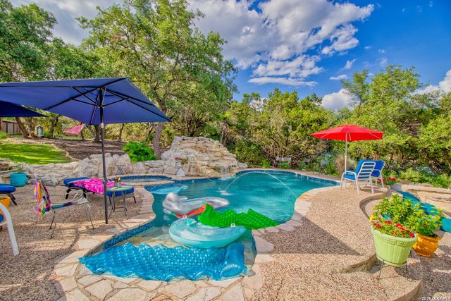 2110 WINDING VW, San Antonio, TX 78260