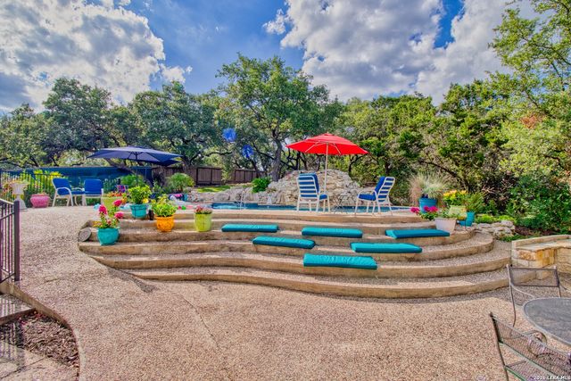 2110 WINDING VW, San Antonio, TX 78260