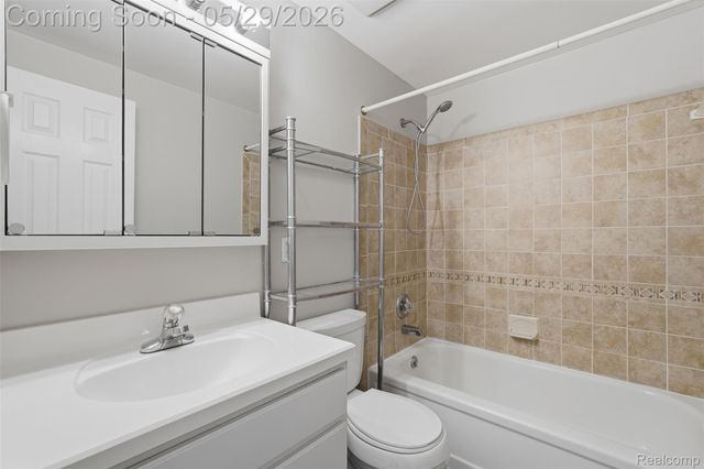 356 Hartman Lane, Saline, MI 48176