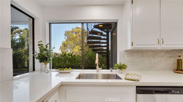 27861 Esporlas, Mission Viejo, CA 92692