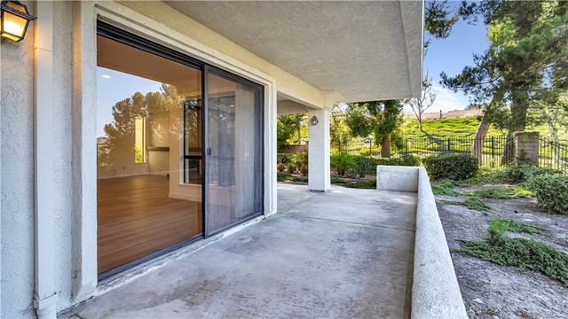 27861 Esporlas, Mission Viejo, CA 92692