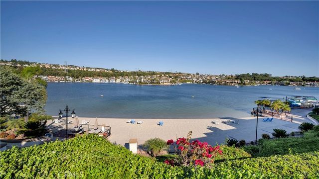 27861 Esporlas, Mission Viejo, CA 92692