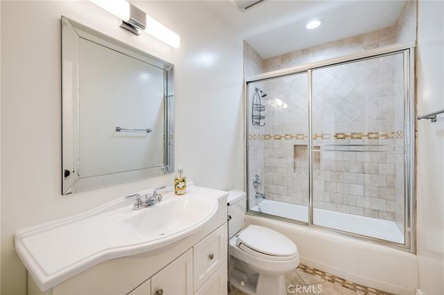 7126 Atheling Way, West Hills, CA 91307