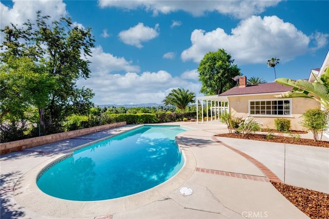 7126 Atheling Way, West Hills, CA 91307