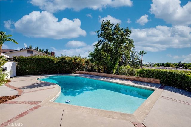 7126 Atheling Way, West Hills, CA 91307