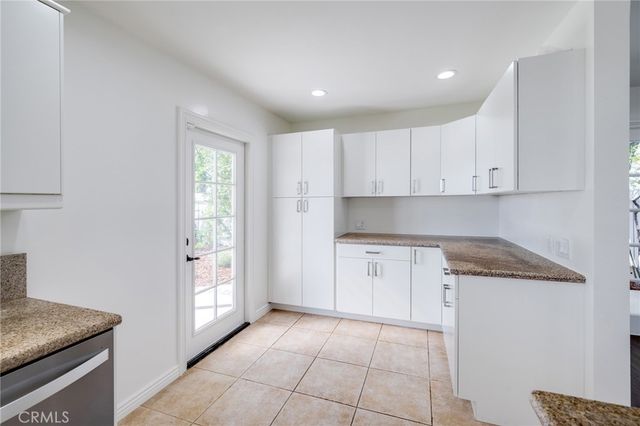 7126 Atheling Way, West Hills, CA 91307