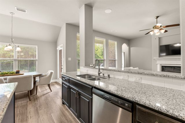 355 Sweetspire Drive, Royse City, TX 75189