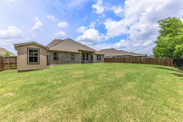 355 Sweetspire Drive, Royse City, TX 75189