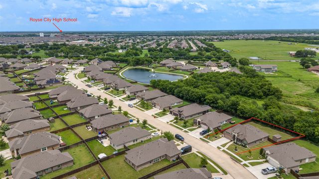 355 Sweetspire Drive, Royse City, TX 75189