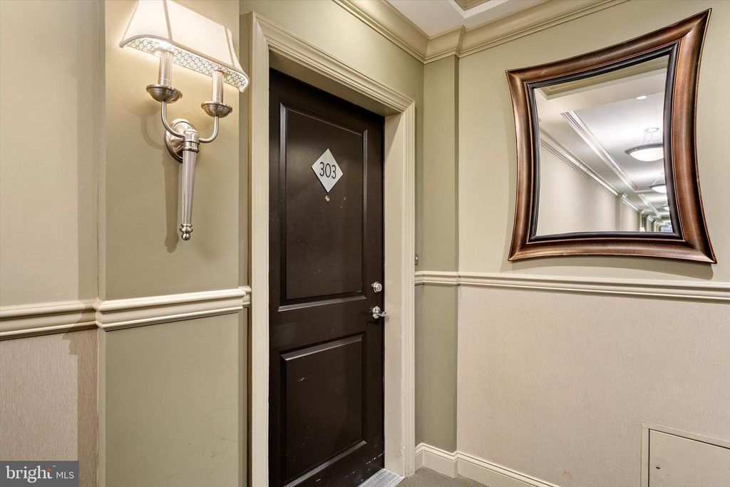2360 ROUTE 33 #303, ROBBINSVILLE, NJ 08691 — photo 3