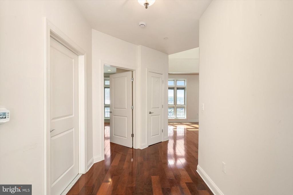 2360 ROUTE 33 #303, ROBBINSVILLE, NJ 08691 — photo 5