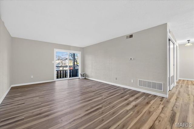 1400 Heritage Landing 203, St Charles, MO 63303