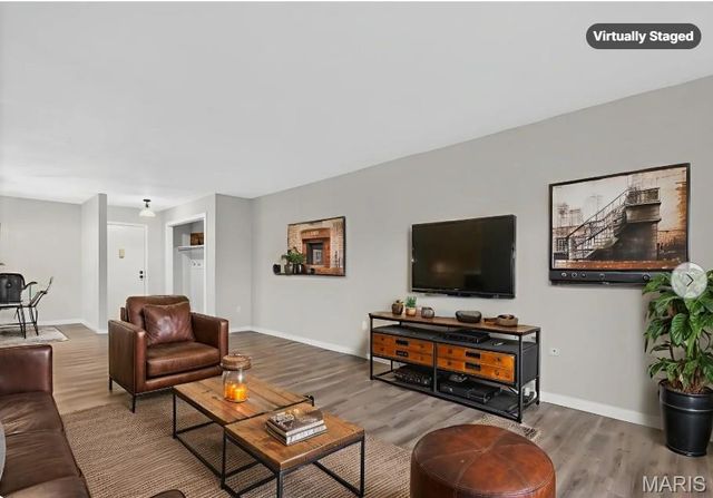 1400 Heritage Landing 203, St Charles, MO 63303