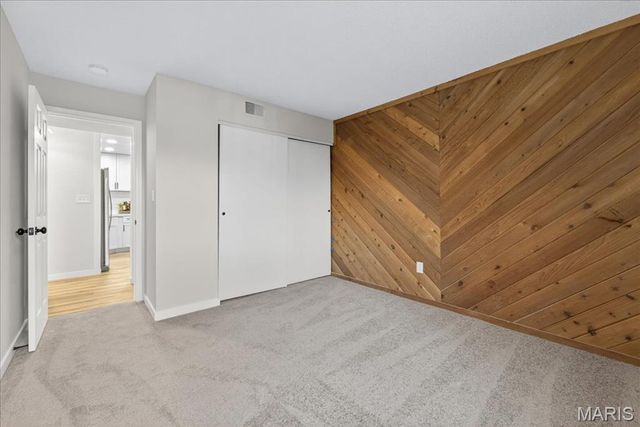 1400 Heritage Landing 203, St Charles, MO 63303